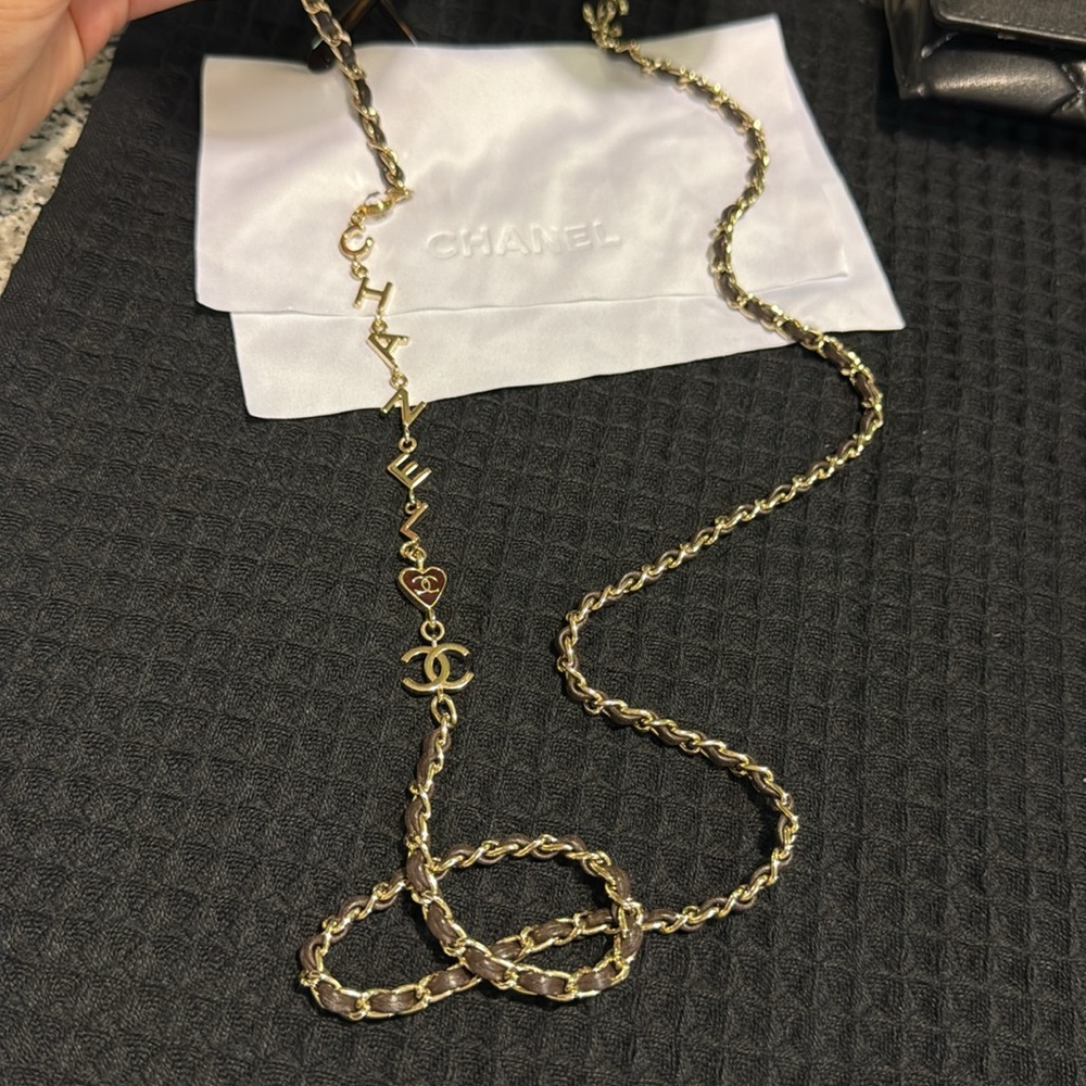 Chanel CC interlocking butterfly Sunglasses with chain - Picture 7 of 13